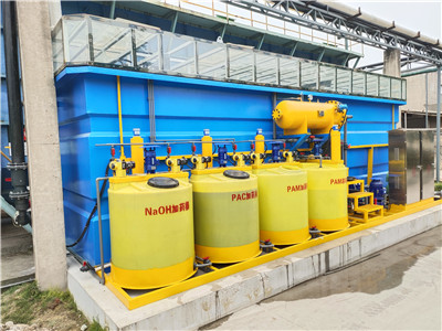 ����ĳҽҩ��˾��ˮ